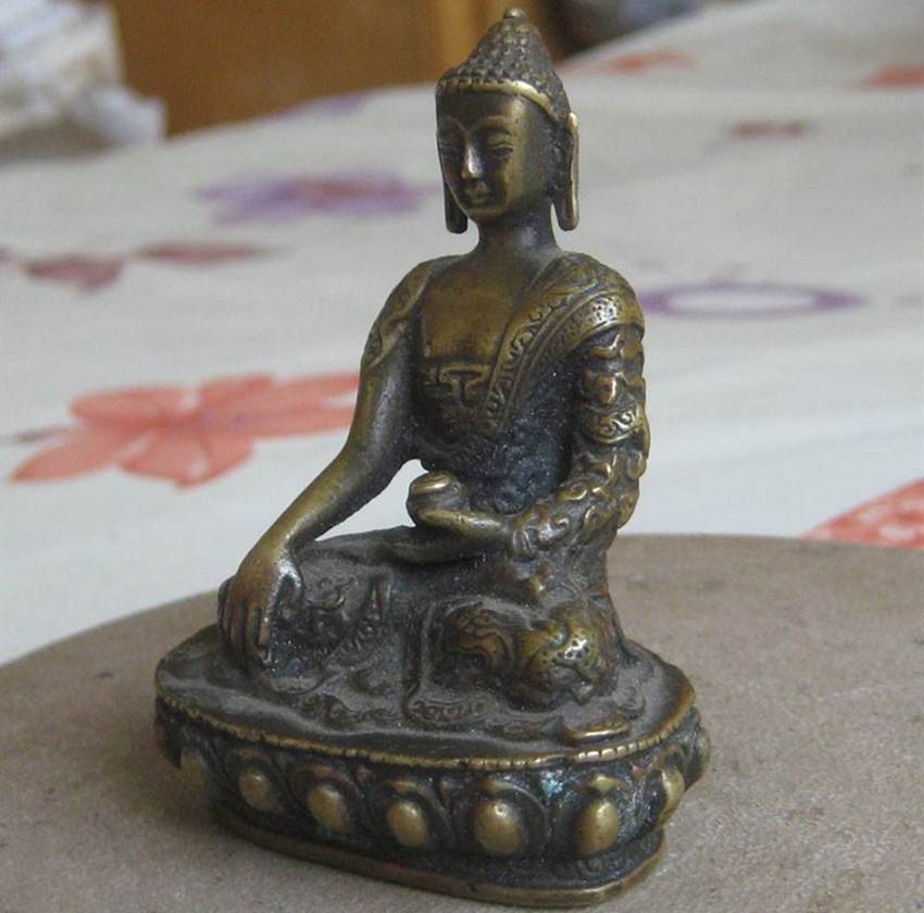 明清金铜佛像拍卖需要哪些手续