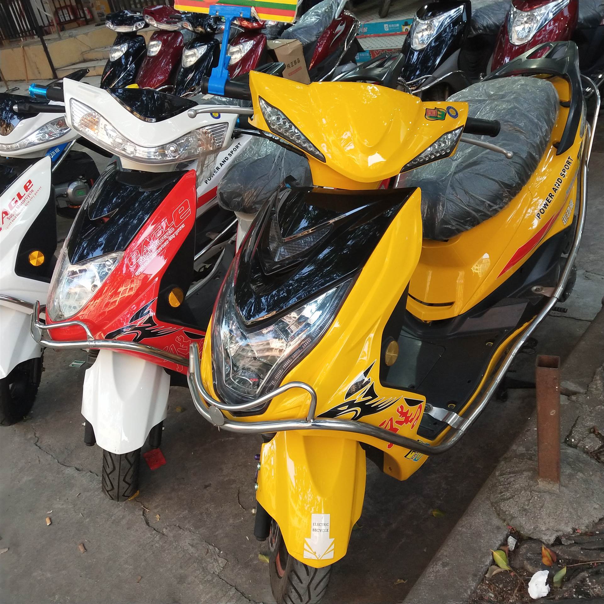 东莞凤岗全新摩托车