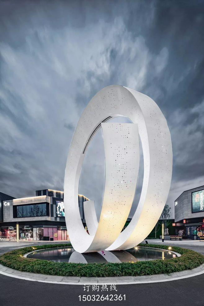 圆环金属雕塑厂家 圆环金属雕塑素材 圆环金属雕塑特点 喷泉类型