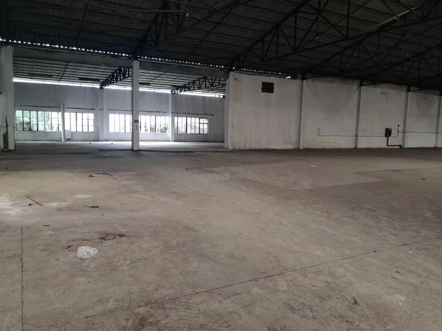 虎门路东厂房出租,一楼钢构5000平方厂房可分租