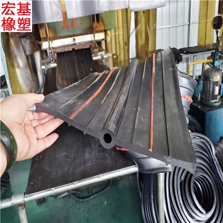 橡胶止水带 遇水膨胀止水带 遇水膨胀橡胶止水带 厂家批发