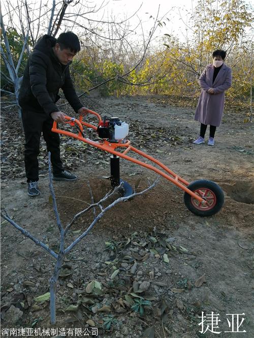 植树螺旋钻式挖坑机精准