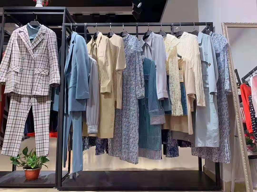 简约风情春装2020冬品牌折扣女装批发直播货源批发