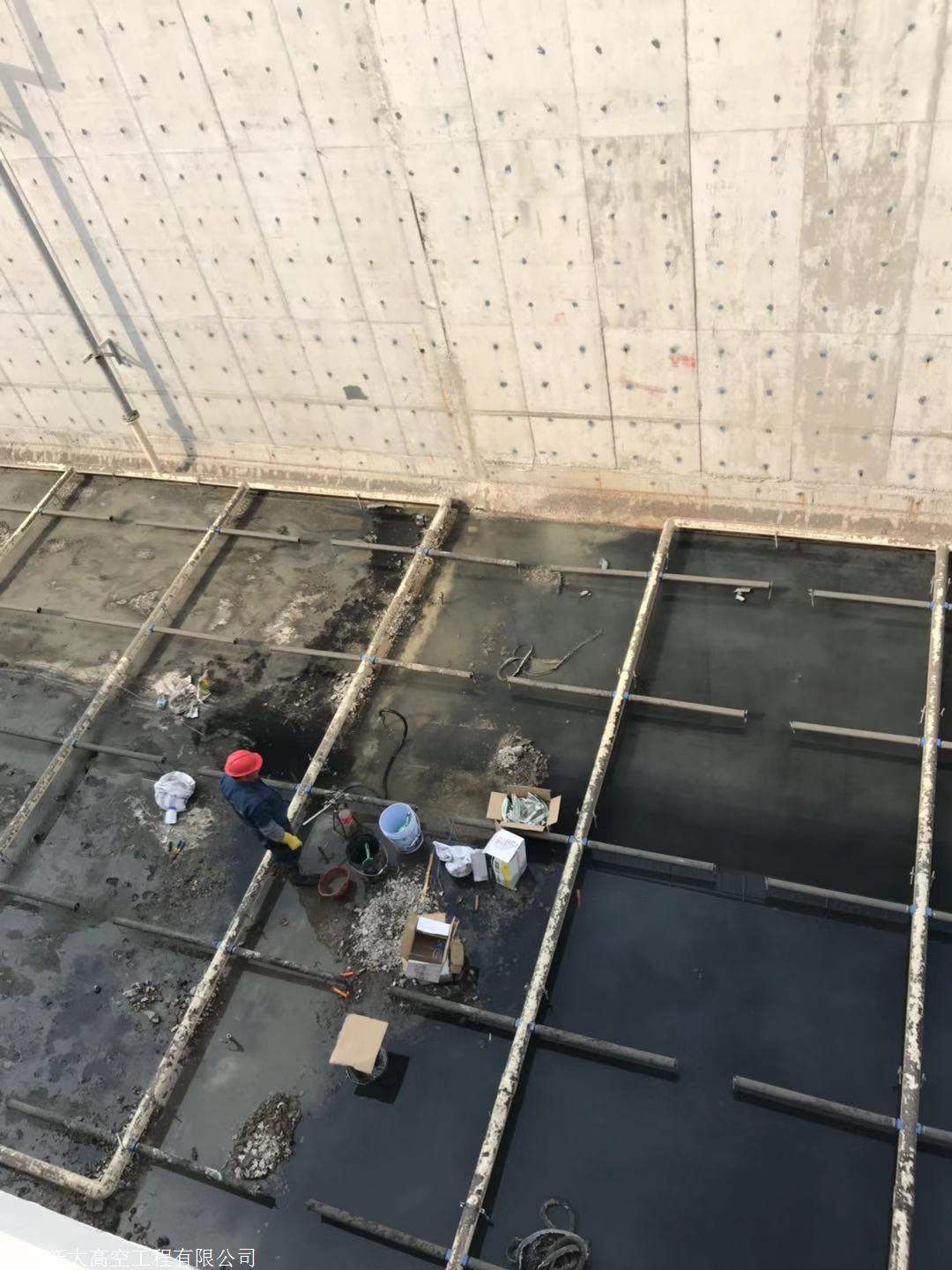 污水处理厂水池伸缩缝止水带补漏