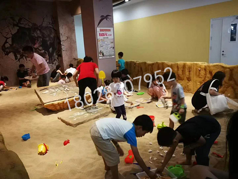 大时代儿童考古乐园经营模式简单资金回笼快