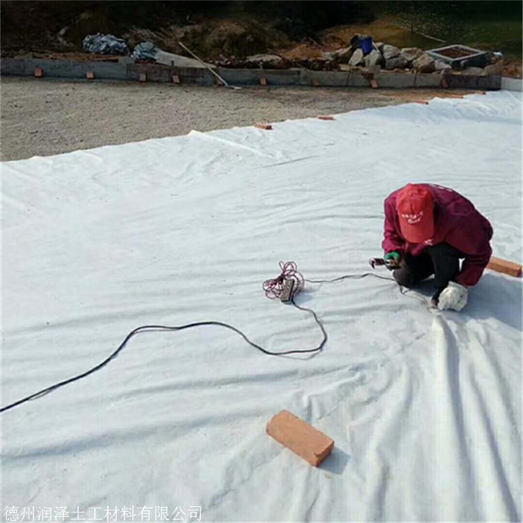 乌鲁木齐防水复合土工膜焊接方法 润泽土工