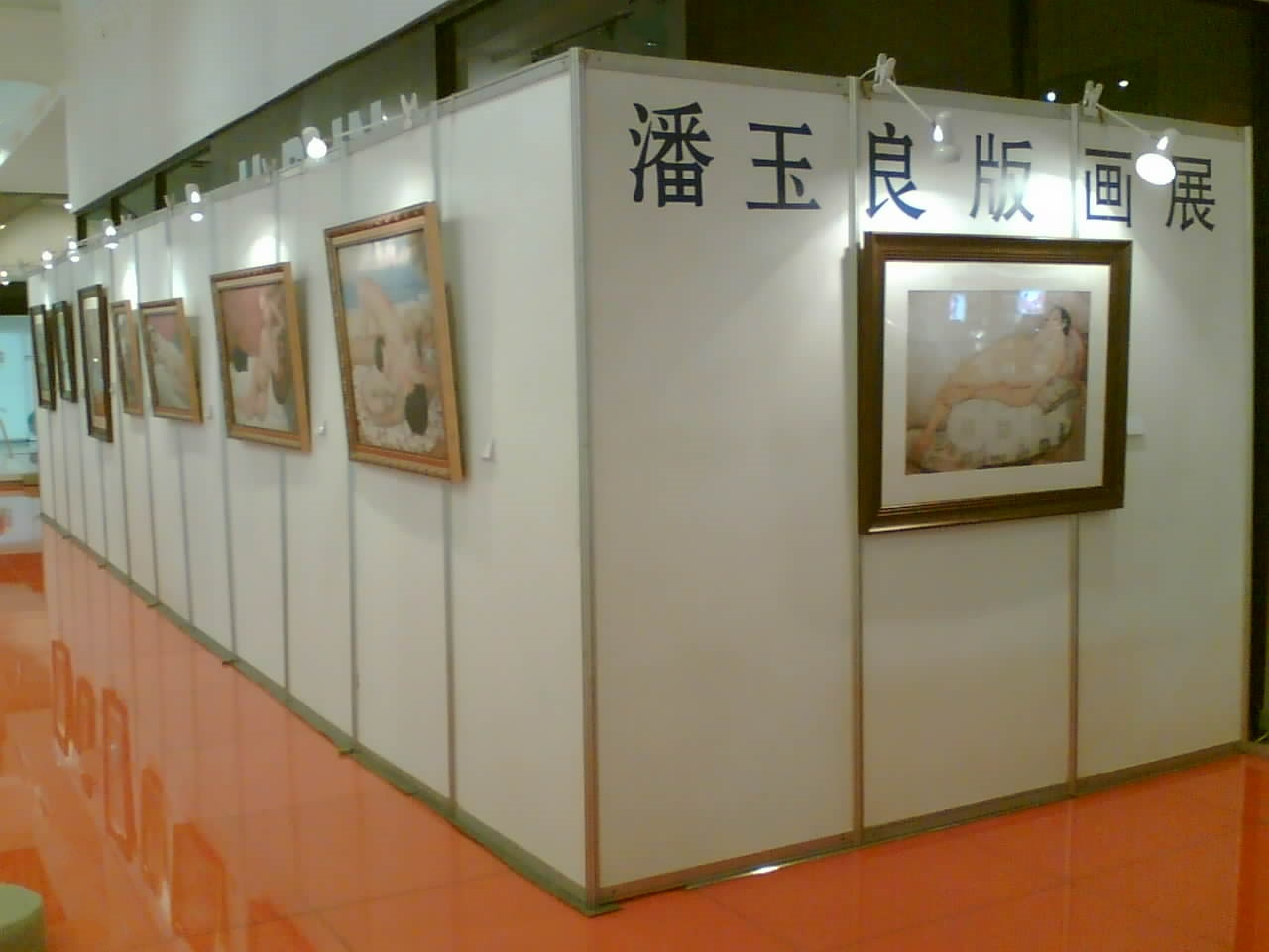 广州八棱柱展板租赁,广州画展展板搭建2020年