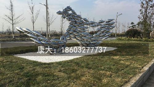 不锈钢鱼雕塑 抽象镜面金属小鱼景观雕塑