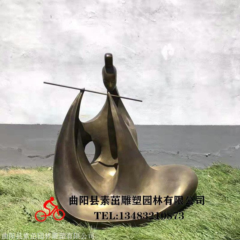 户外玻璃钢仿铜吹笛少女人物雕塑