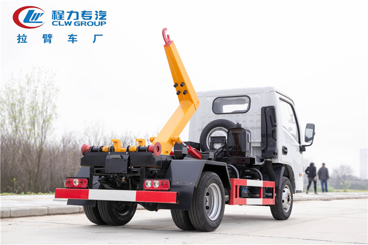 勾臂式垃圾车 6方勾臂垃圾车 现货订购
