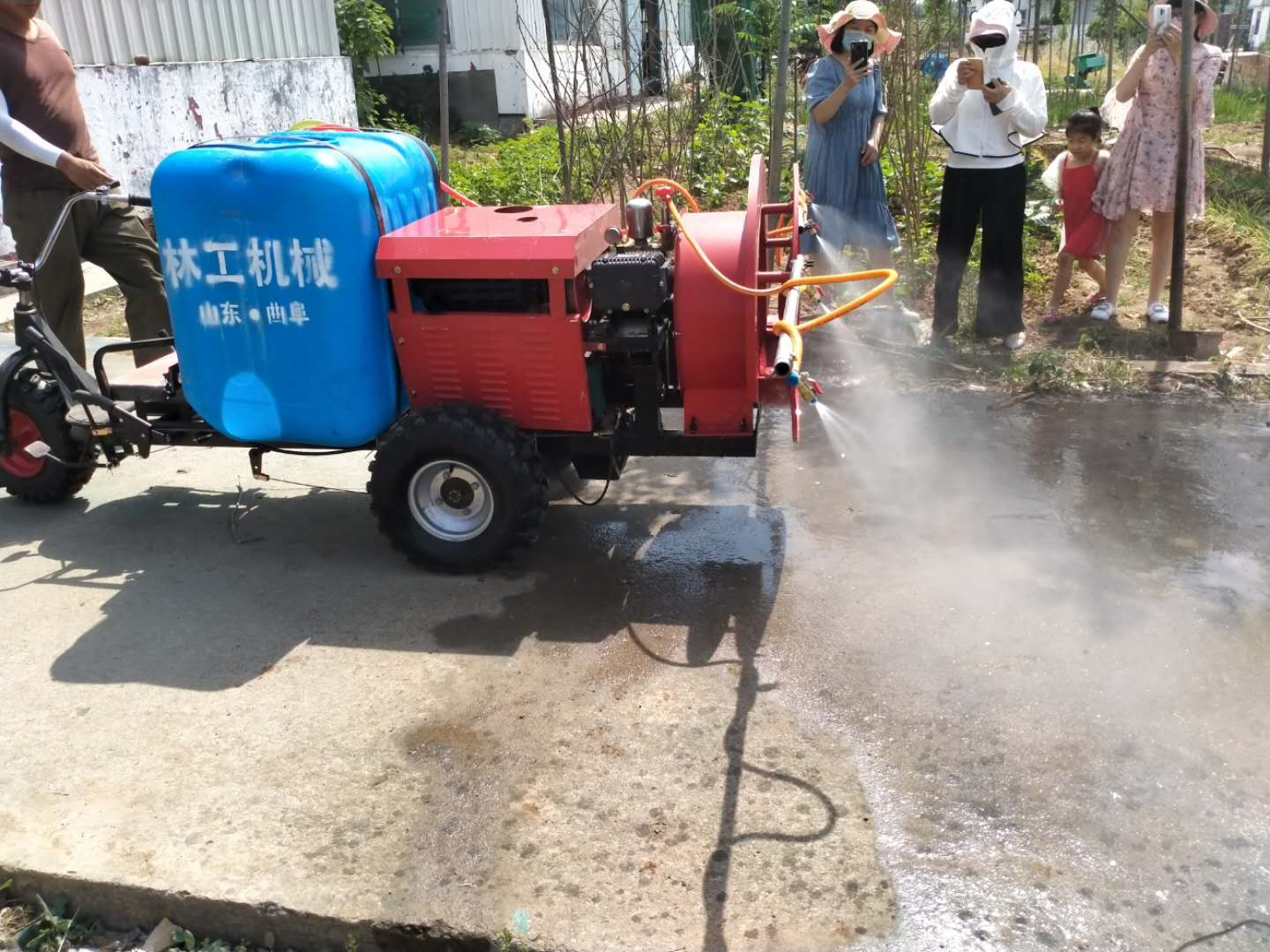 首页 农业 农业机械 植保机械 打药机 自走式打药机 果园果树打药机