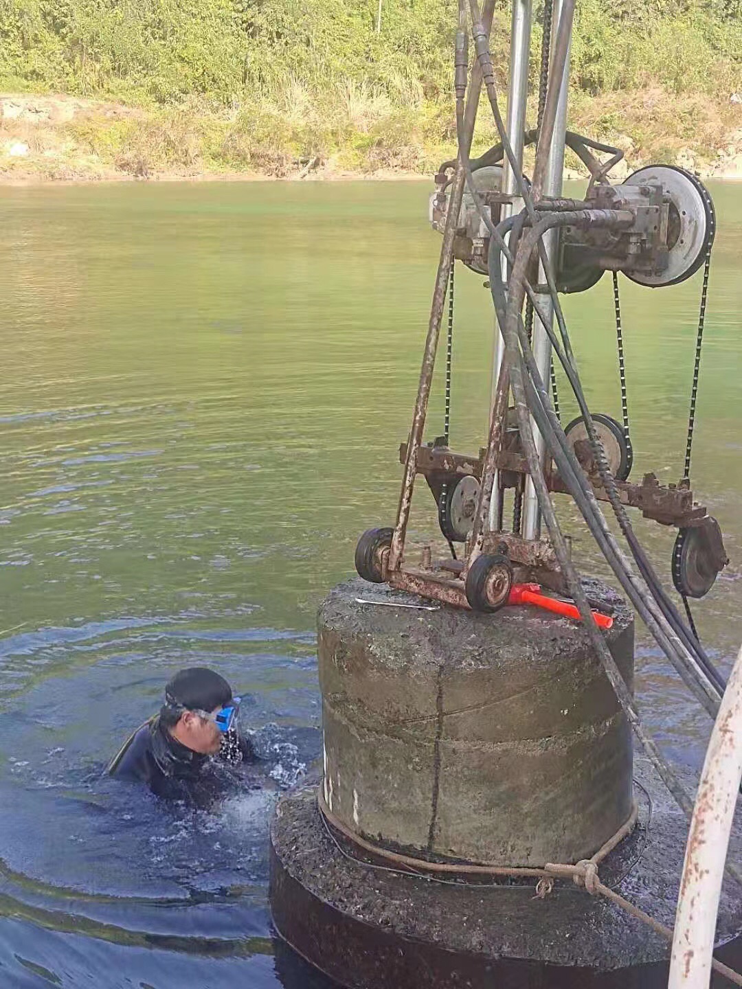 西安水下钢筋混凝土切割拆除