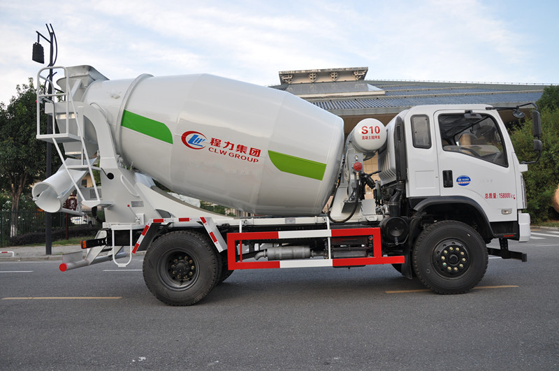 青海混凝土搅拌车 专业生产商砼车