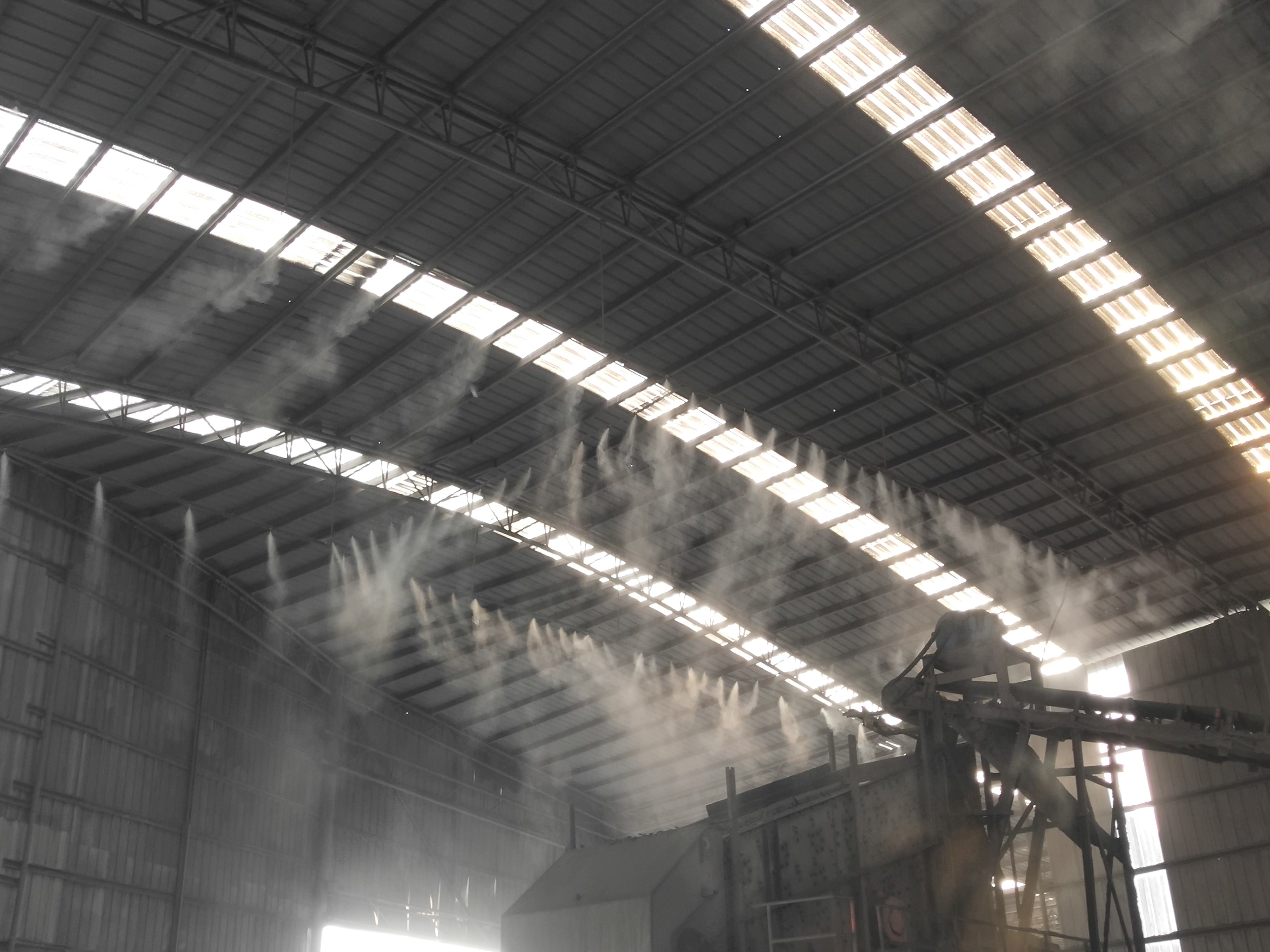 智能高压喷雾降尘系统 水泥厂喷雾降尘系统 设备投入小