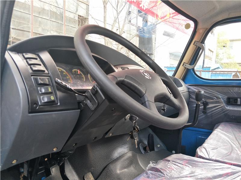 140东风尖头教练车有多长大货教练车