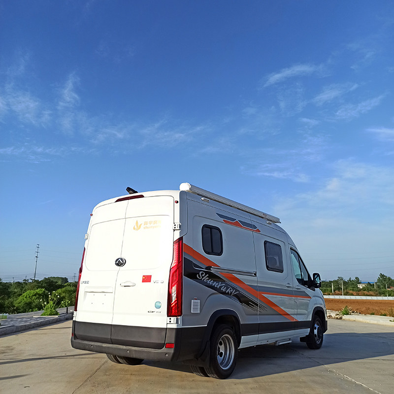 上汽大通v90房车价格舜宇大通v90c型房车外观图片