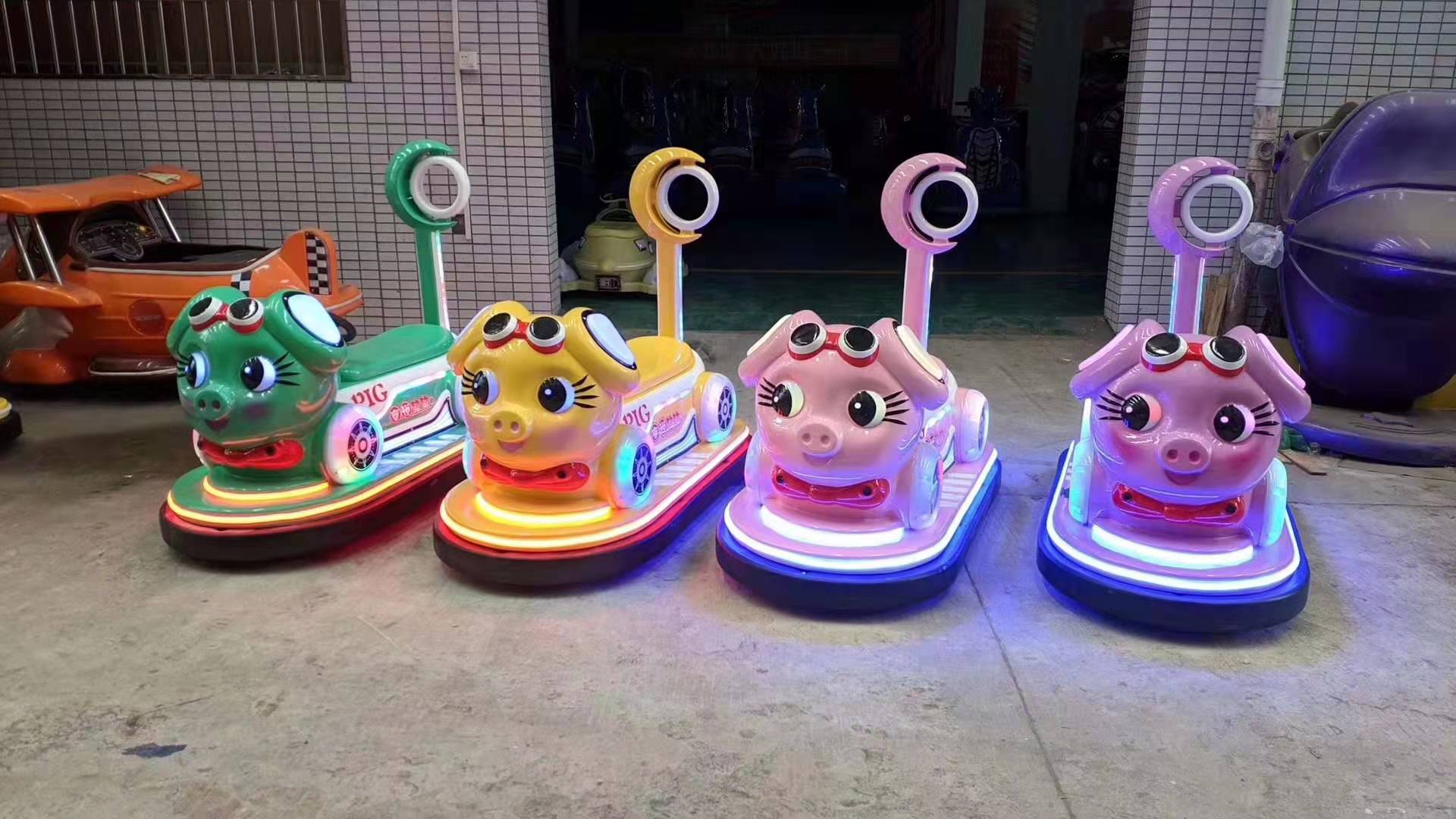 广场地摊儿童玩耍车小型儿童碰碰车便宜实惠