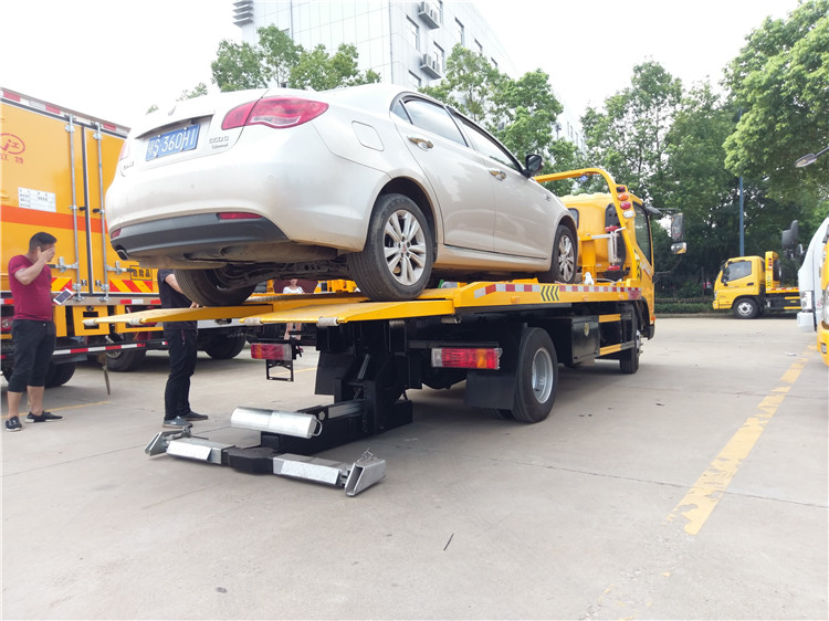 道路救援车超载吗_道路货物运输源头超限超载治理办法_道路紧急救援