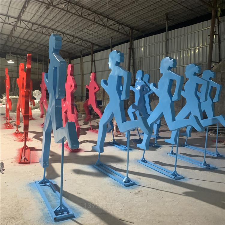 深圳玻璃钢运动人物雕塑 校园主题雕塑图片   宏骏玻璃钢雕塑厂