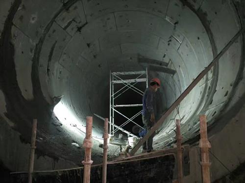 重庆沙坪坝区地下综合管廊堵漏施工案例