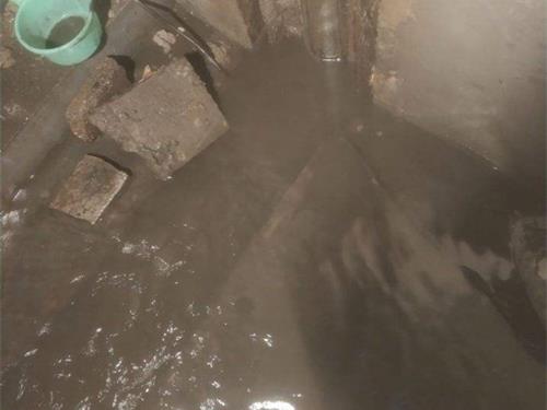 广东梅州市地下车库堵漏案例
