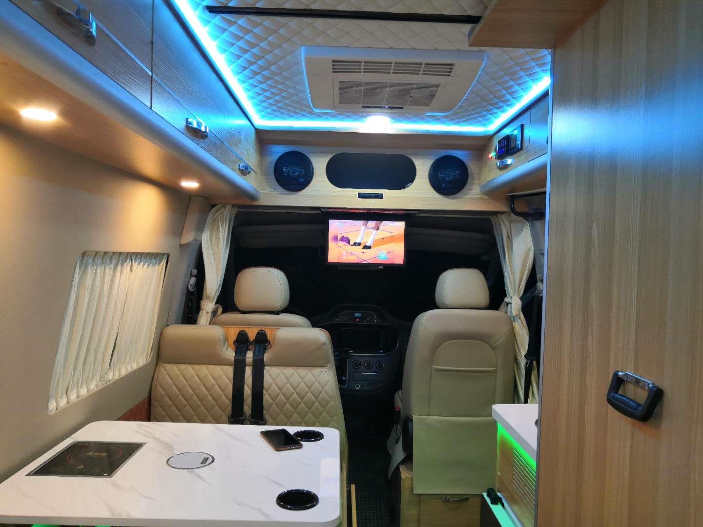 海南大通v906at自动挡b型房车星旺房车