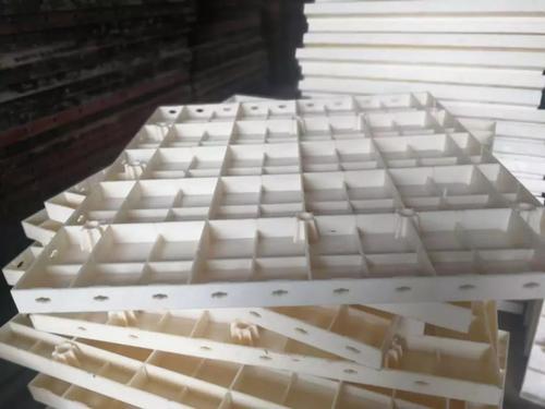云南地区出售塑料护栏模板厂房 塑料平面模板价位