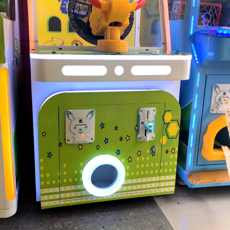 广州儿童游戏机 室内电玩游戏机 游戏厅儿童投币游戏机