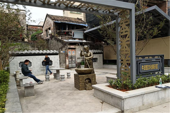 贵州新农村建设古代人物玻璃钢 户外玻璃钢仿铜人像雕塑