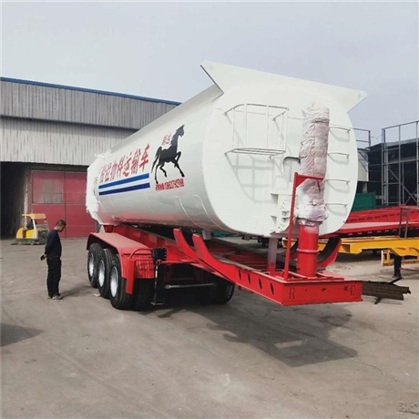 昭通市11米集装箱平板后翻半挂车厂家普遍提高出厂价