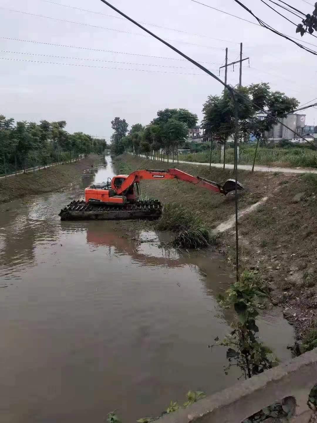 湛江水上两用勾机租赁当地全国服务