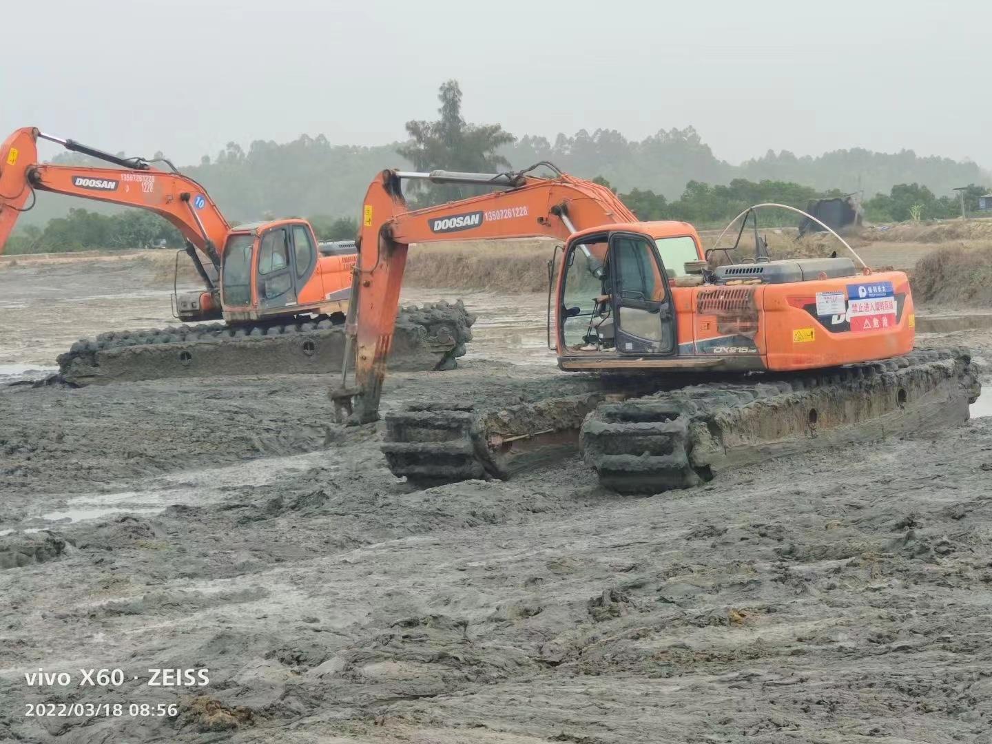 台州沼泽漂浮水下挖土机出租租赁