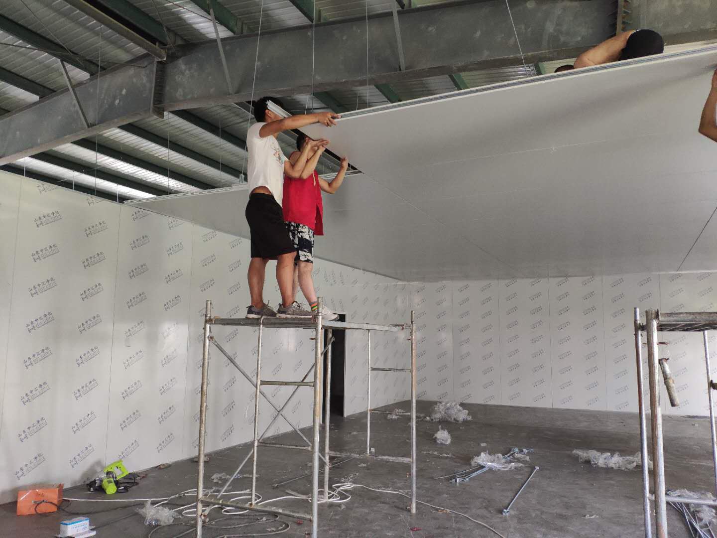 青岛市中空玻镁彩钢净化板电话多少