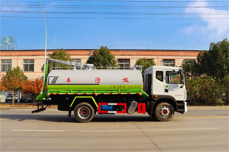 有机肥厂沼气沼液运输车抽吸式5方沼液运输车价格