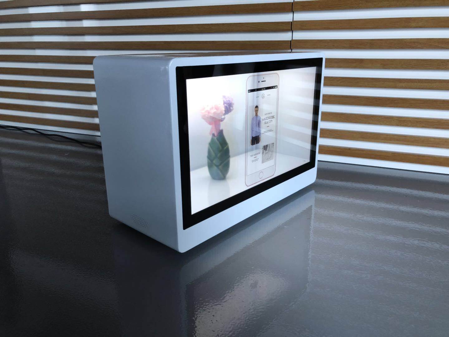 东莞惠华电子厂家热销产品215寸透明液晶展示柜