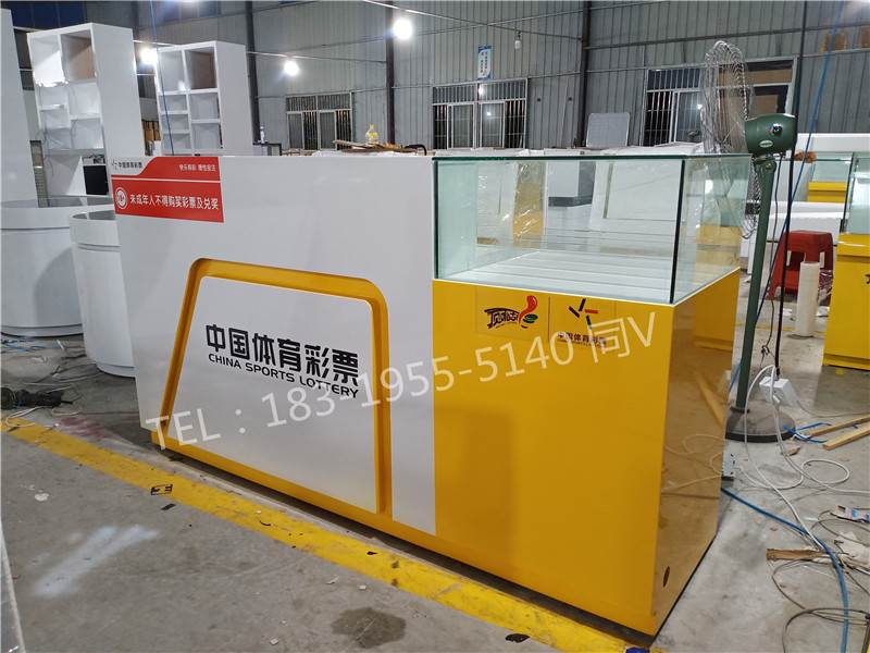 即开玻璃展示柜内蒙古锡林郭勒盟办公桌福彩商场柜台