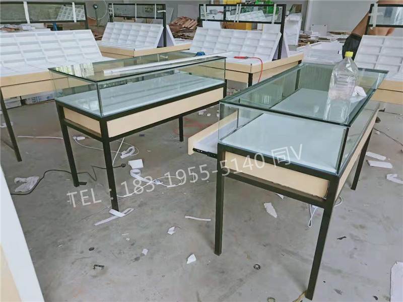 津南CAPONI/眼镜柜台厂家木纹免漆板眼镜展架