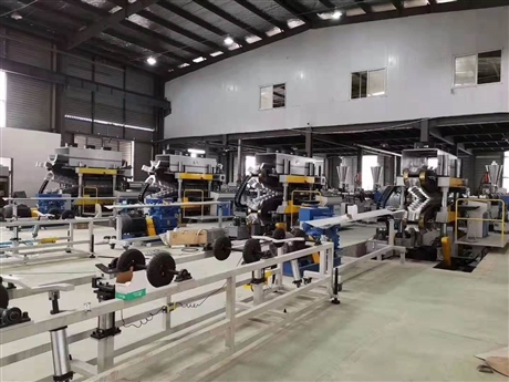 上海金纬机械单螺杆主机挤出PE/PP双壁波纹管生产线