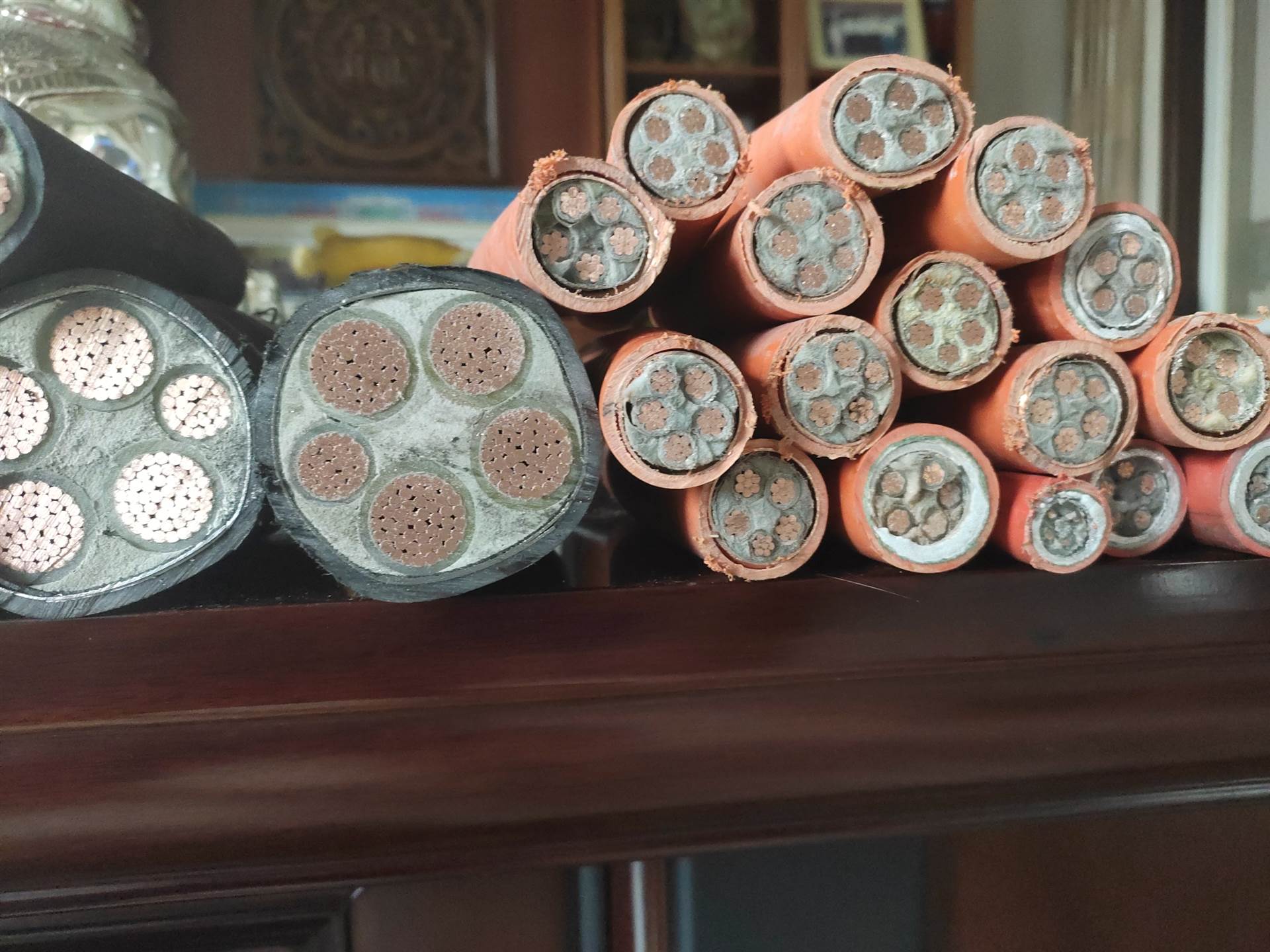 柔性矿物防火电缆ngabtly4x10路阳线缆