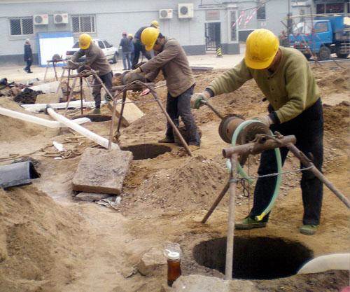广东人工挖孔桩要求 广东人工挖孔桩石方定额
