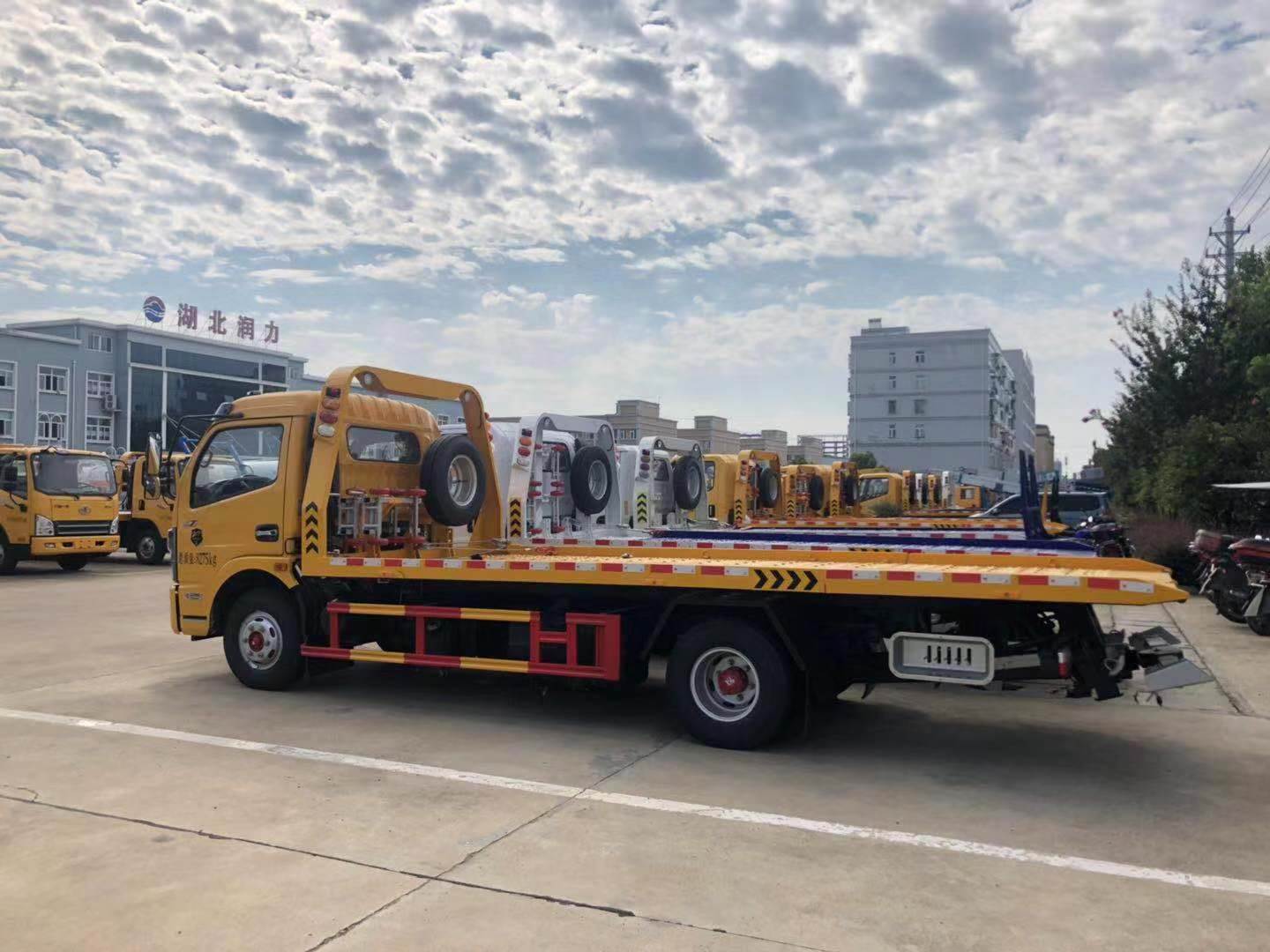 高速救援清障拖车黄牌拖车价格事故拖拽车板长56米