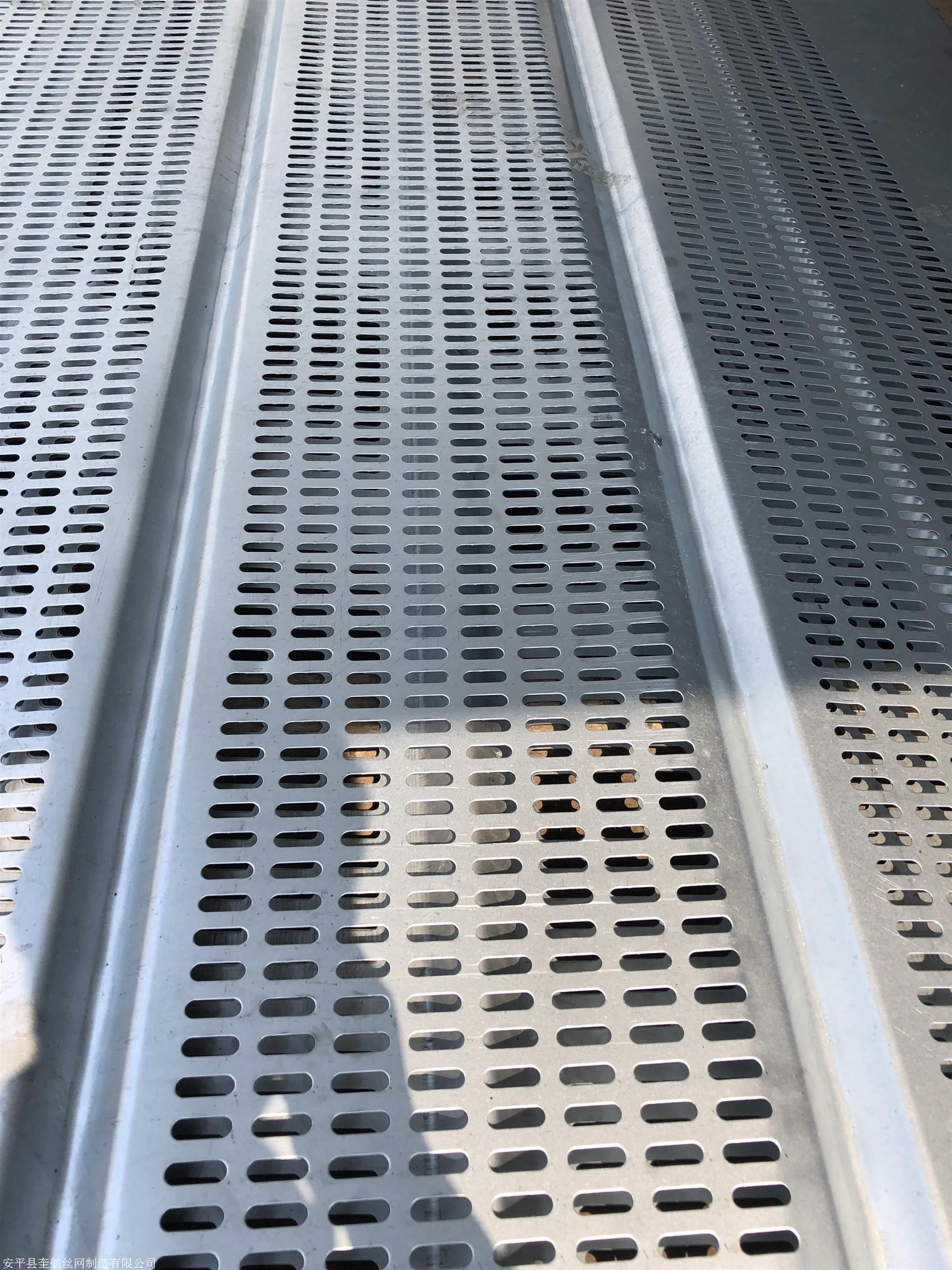 生产销售铝板冲孔网幕墙铝单板装饰网桥洞冲孔防护网设计安装