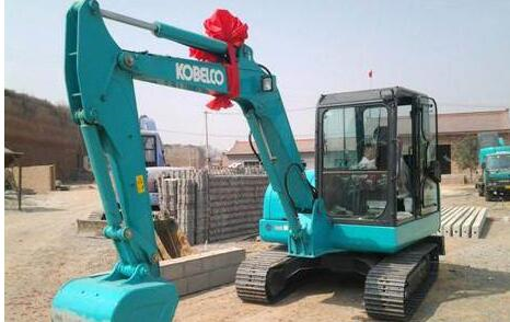 吐鲁番卖二手60挖掘机三一75国产便宜