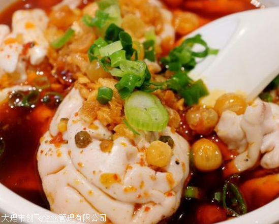 烤猪脑花培训班 哪里可以学烤猪脑花 选大理创飞包学会