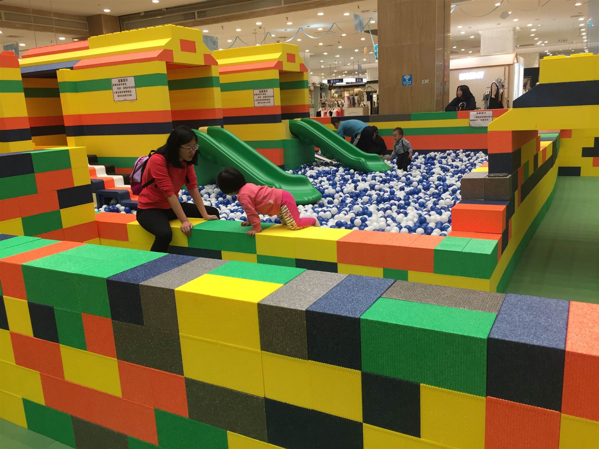 积木厂家大型积木一手货源价格优惠厂家直销