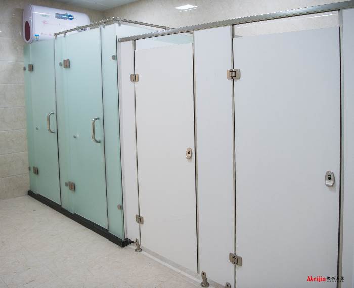 pvc板卫生间隔断防水材料淋浴间可以用