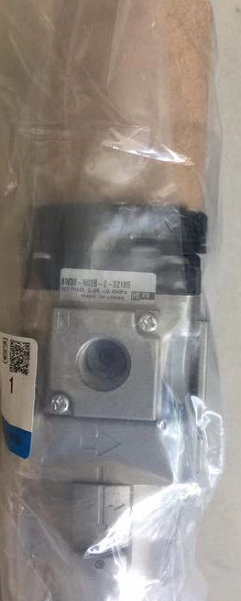AW30-N02B-2-X218实物图片，SMC过滤减压阀