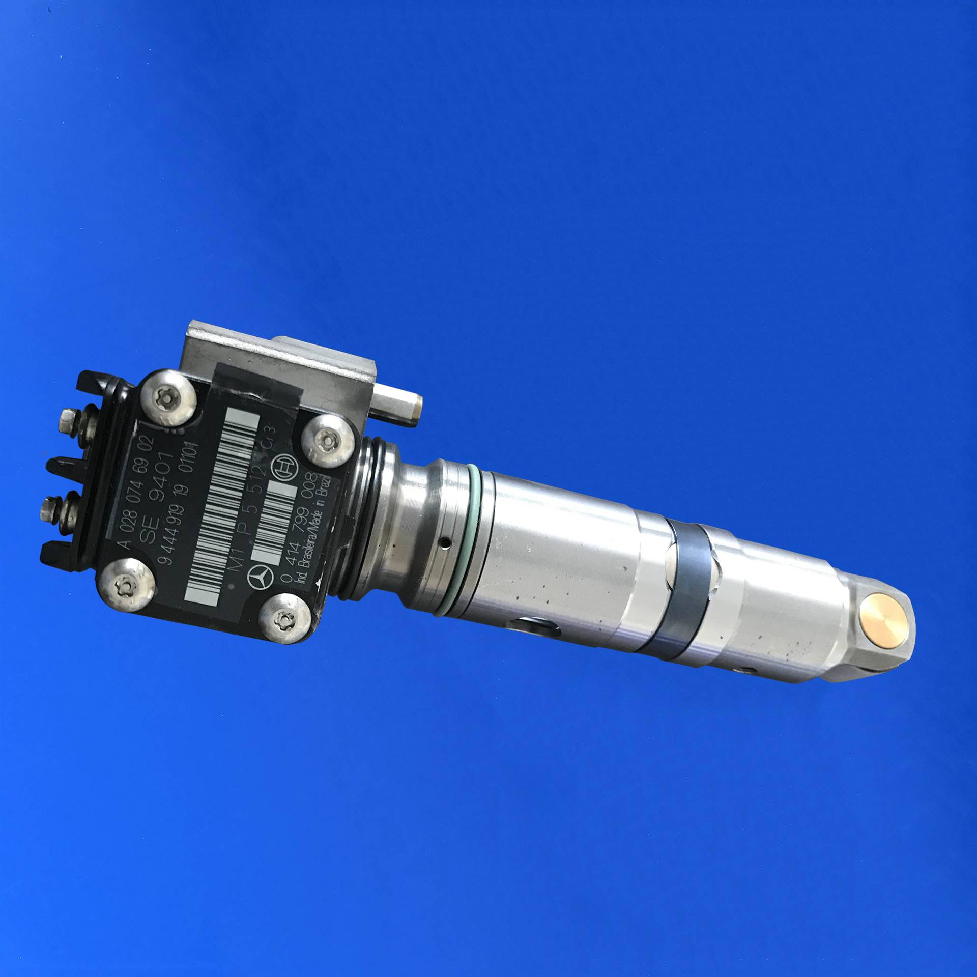 广州奔驰卡车配件 奔驰卡车发动机单体泵