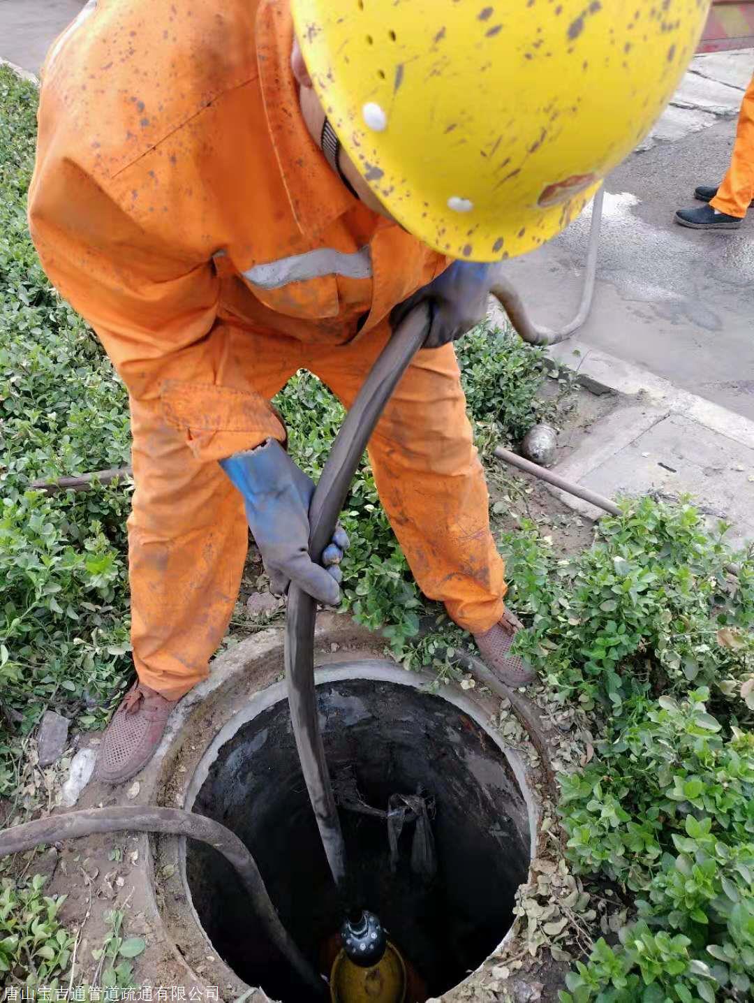 滦州清洗管道公司泥浆外运抽污水缩略图