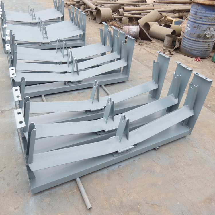 福鸢托辊支架厂家调偏托辊支架上托辊支架缓冲托辊支架